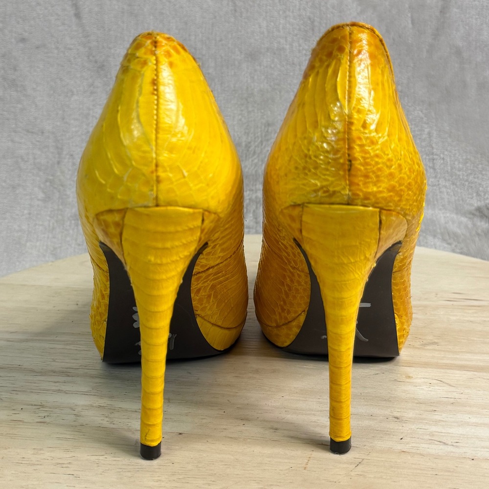 Lauren Ralph Lauren Kailee Yellow Snakeskin Embossed Leather Platform Pumps 5.5B - Picture 4 of 16